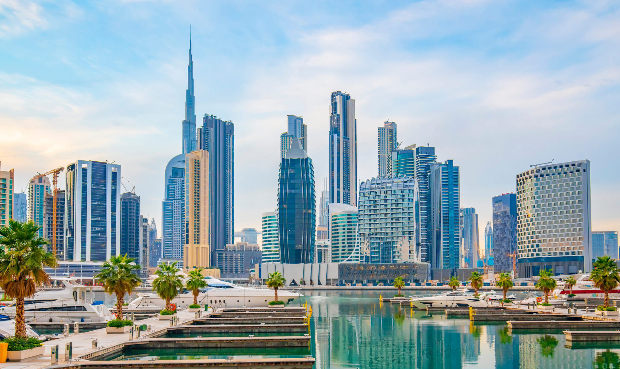 Dubai Business Bay_AdobeStock_364815294 scaled e1772313831243